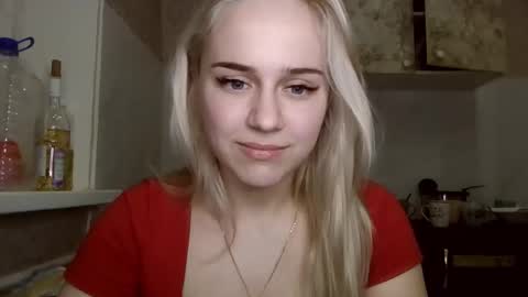 barbie___girl online show from March 1, 6:54 pm