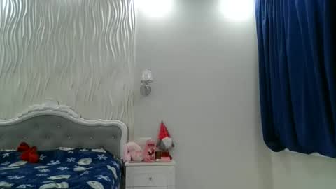 Kate online show from February 23, 7:00 pm