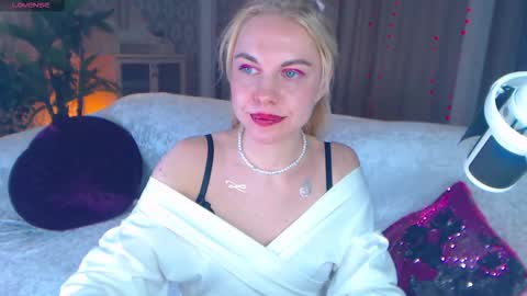 barbie online show from November 18, 6:40 am