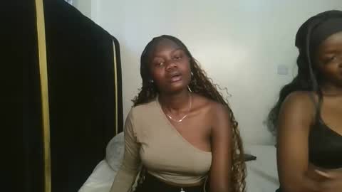 queen online show from October 12, 1:10 pm