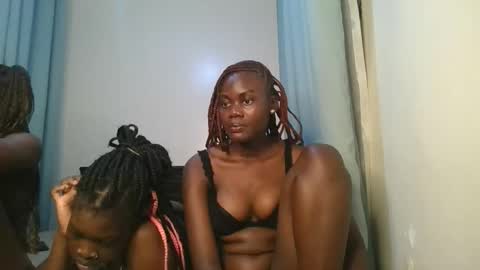 queen online show from November 5, 10:54 pm