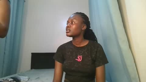 queen online show from January 5, 8:23 pm