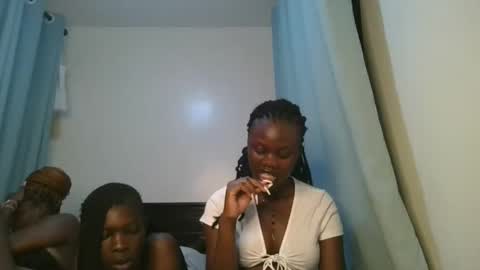 queen online show from January 8, 11:51 pm