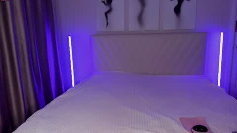 Emma online show from June 28, 8:37 pm