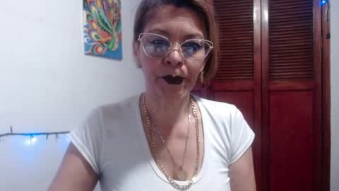 Snapshot of barbiemature chatting on July 4, 11:05 am barbiemature online show from July 4, 11:05 am