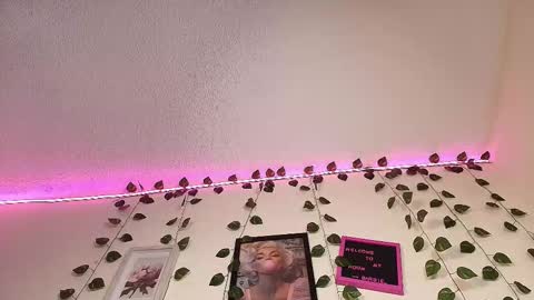 barbiie_98 online show from February 27, 1:55 pm