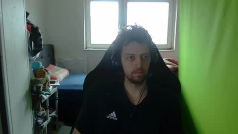 Snapshot of barca200 chatting on April 19, 5:07 am barca200 online show from April 19, 5:07 am
