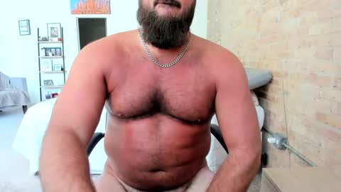 Snapshot of barebackheat chatting on September 11, 7:25 pm Barebackheat online show from September 11, 7:25 pm
