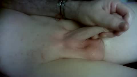 Snapshot of barenaked07 chatting on January 5, 4:47 am barenaked07 online show from January 5, 4:47 am