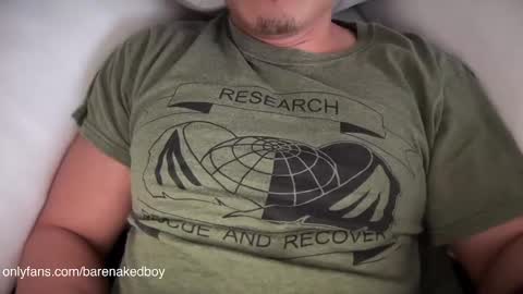 Snapshot of barenakedb0y chatting on December 15, 4:48 pm Barenaked boy online show from December 15, 4:48 pm