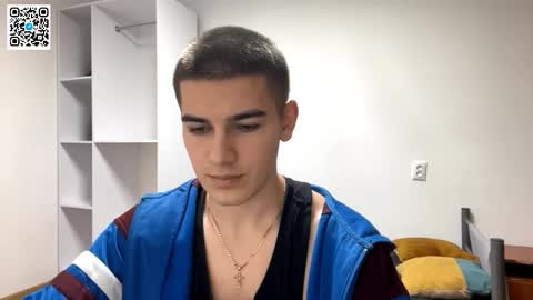 Snapshot of barepulse chatting on November 28, 8:00 pm Eric online show from November 28, 8:00 pm