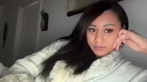 chicka online show from March 12, 6:00 pm