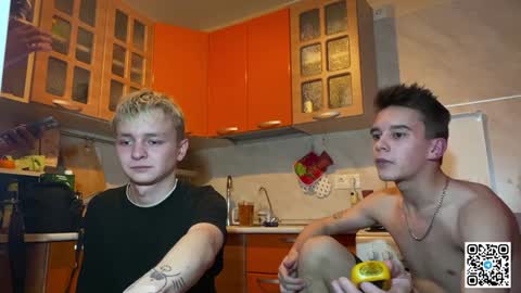 Snapshot of barney_kevin chatting on December 2, 6:32 pm Fansly  Barney  and Kevin T  online show from December 2, 6:32 pm