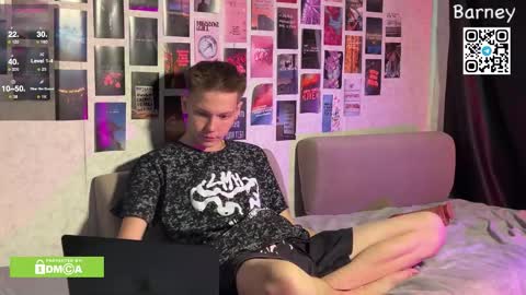 Snapshot of barney_kevin chatting on September 30, 10:42 am Fansly  Barney  and Kevin T  online show from September 30, 10:42 am