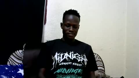Snapshot of bashlouis1 chatting on June 20, 9:12 am bashlouis1 online show from June 20, 9:12 am