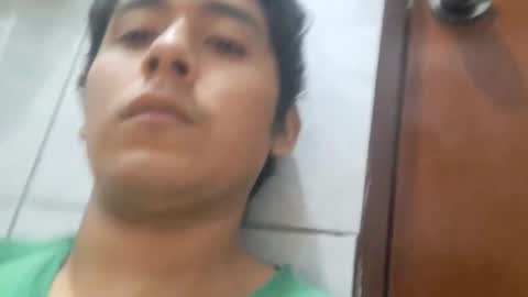 Snapshot of basic2001 chatting on March 22, 4:27 am Marcos online show from March 22, 4:27 am