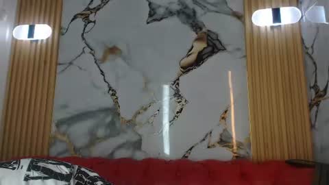 Snapshot of bastian_fox_ chatting on July 25, 7:22 pm Batian online show from July 25, 7:22 pm