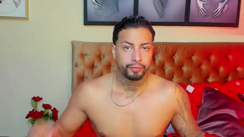 bastian_jones1 online show from December 25, 11:53 pm