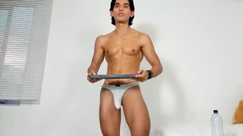 Bastian Maalouf  online show from October 21, 10:32 pm