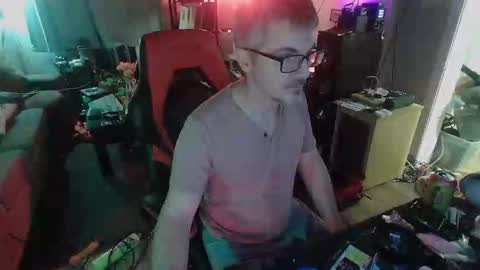Snapshot of baterboy8687 chatting on December 2, 7:57 am baterboy8687 online show from December 2, 7:57 am