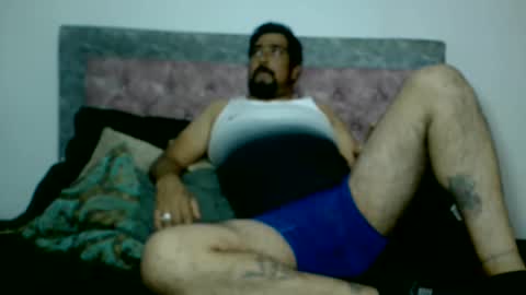 Snapshot of batery82 chatting on March 3, 1:31 pm batery82 online show from March 3, 1:31 pm