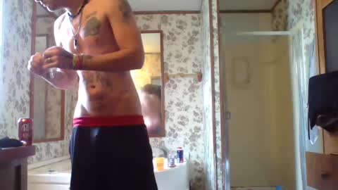 Snapshot of battlewolfxx chatting on December 18, 3:11 pm battlewolfxx online show from December 18, 3:11 pm