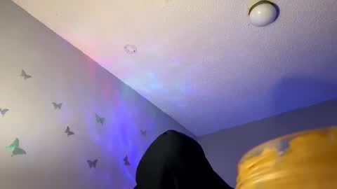 Snapshot of battlewolfxx chatting on February 5, 8:41 am battlewolfxx online show from February 5, 8:41 am