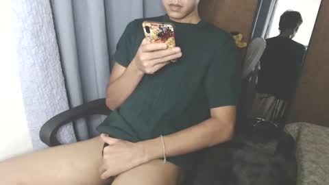 Snapshot of baxter_bab chatting on January 27, 2:24 pm Lf Babe online show from January 27, 2:24 pm