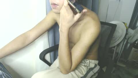 Snapshot of baxter_bab chatting on January 30, 8:53 pm Lf Babe online show from January 30, 8:53 pm