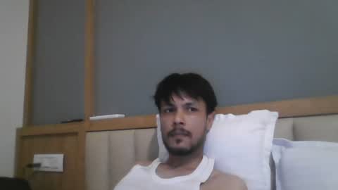 Snapshot of baybeeboi4u2 chatting on June 11, 12:25 pm Neel online show from June 11, 12:25 pm