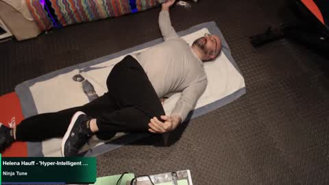 bazzz_8 online show from December 18, 7:30 pm