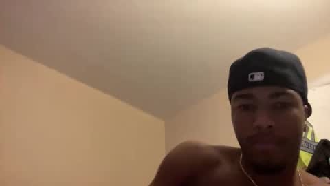 Snapshot of bb_colin chatting on November 17, 4:13 pm bb_colin online show from November 17, 4:13 pm