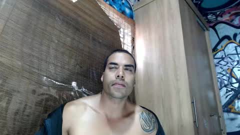 Justin online show from October 15, 4:40 pm