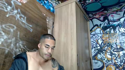 Justin online show from October 24, 8:05 pm