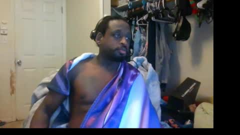 Snapshot of bbc_rocker chatting on December 25, 7:45 pm rocker n queen online show from December 25, 7:45 pm