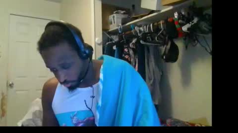 Snapshot of bbc_rocker chatting on January 7, 6:24 pm rocker n queen online show from January 7, 6:24 pm