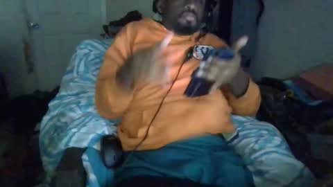 Snapshot of bbc_rocker chatting on January 26, 4:20 pm rocker n queen online show from January 26, 4:20 pm