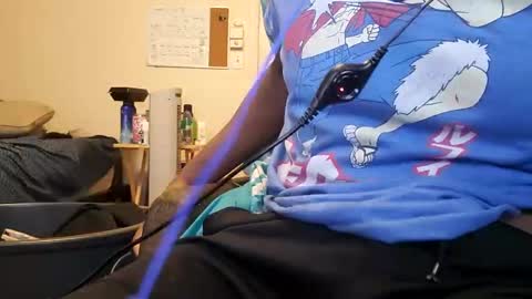 Snapshot of bbc_rocker chatting on February 25, 9:13 pm rocker n queen online show from February 25, 9:13 pm