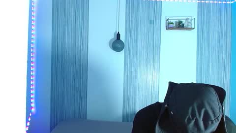 Snapshot of bbc_stallionn chatting on November 3, 5:58 pm Andrew online show from November 3, 5:58 pm