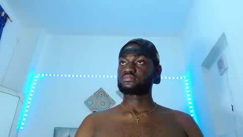 Snapshot of bbc_stallionn chatting on November 27, 10:39 am Andrew online show from November 27, 10:39 am