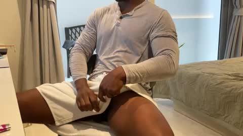 Snapshot of bbcandbody chatting on May 17, 1:47 am bbcandbody online show from May 17, 1:47 am