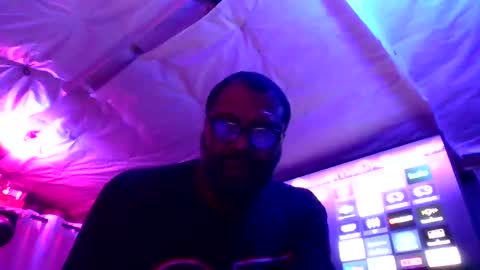 bbcwithahook online show from January 13, 2:28 am