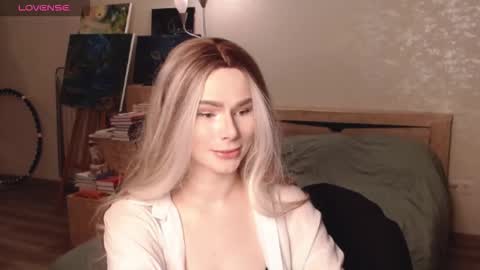 Snapshot of bbj_one chatting on October 19, 1:45 pm bbj_one online show from October 19, 1:45 pm