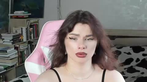 Snapshot of bbj_one chatting on August 3, 9:04 am bbj_one online show from August 3, 9:04 am