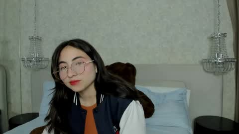 bblilith online show from May 5, 3:47 am