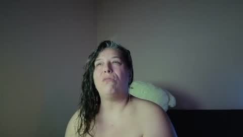 Snapshot of bbw_goddes chatting on June 12, 5:01 pm Love online show from June 12, 5:01 pm