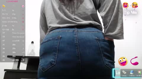 Emma online show from November 29, 9:34 am