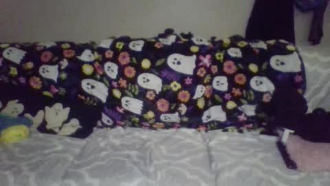 Snapshot of bbwbabe_freya chatting on October 13, 3:06 am pixie online show from October 13, 3:06 am