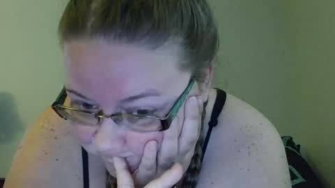 bbwgamergirl93 online show from April 28, 3:39 pm