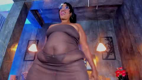 Bbwlatina01 online show from March 23, 5:28 pm